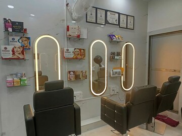  Shop For Rent in Charai