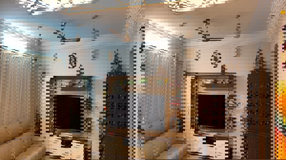 3 BHK + Pooja Room 2250 Sq.Ft. Apartment in G Corp The Icon