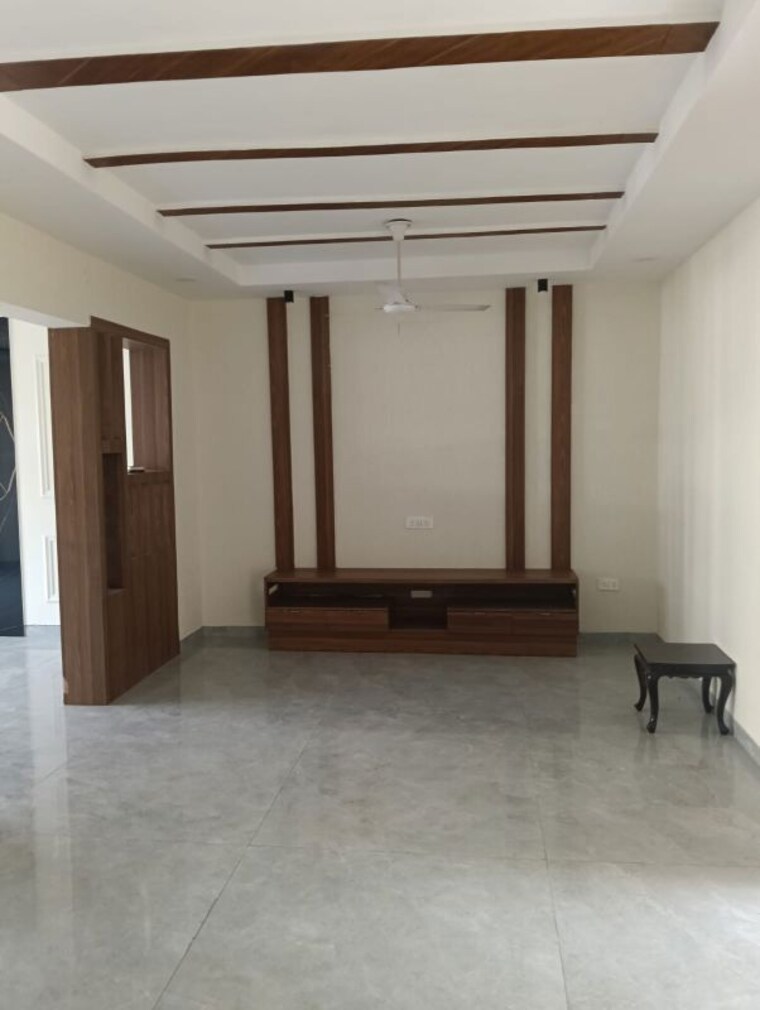 Room, sector 21 3 Bedroom 2200 Sq.Ft. Builder Floor In Sector 21 Chandigarh 10107689