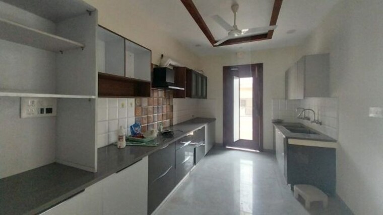 Kitchen, sector 21 3 Bedroom 2200 Sq.Ft. Builder Floor In Sector 21 Chandigarh 10107689