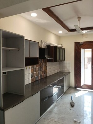 Kitchen in 3 BHK Builder Floor at Sector 21 – for Rent