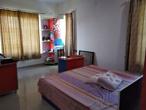 Bedroom in 1 BHK Builder Floor at Jakhan – for Rent