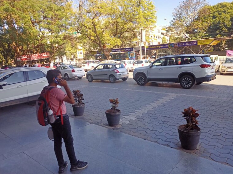  Parking, ab road Commercial Office Space 1138 Sq.Ft. In Ab Road Indore 10107693
