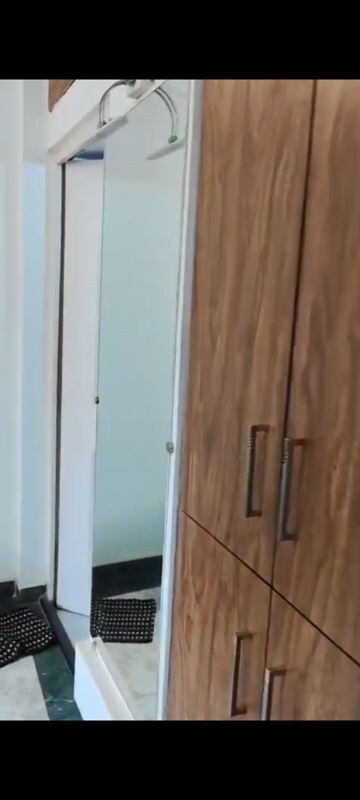 Furnished Amenities in 2 BHK Apartment at Hiranandani Estate Carrara, Ghodbunder Road – for Rent