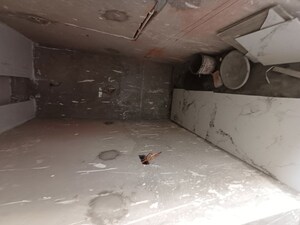 Parking in 3.5 BHK Independent House at Palla – for Sale