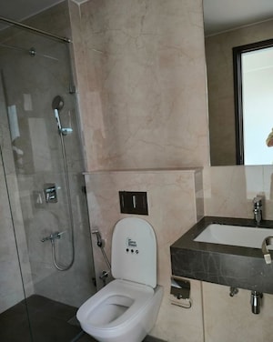 Bathroom in 3 BHK Apartment at Piramal Mahalaxmi, Mahalaxmi – for Rent