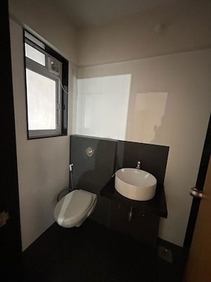 Bathroom in 3 BHK Apartment at Andheri East – for Sale