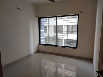 Room in 2 BHK Apartment at Amit Sapphire Park, Balewadi – for Rent