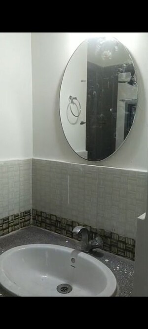 Bathroom in 3.5 BHK Apartment at Valley Shilp, Kharghar Sector 36 – for Rent