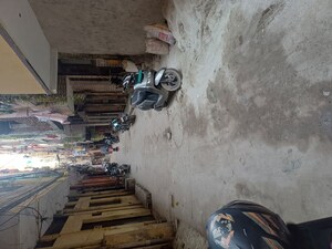 Parking in 3.5 BHK Independent House at Palla – for Sale