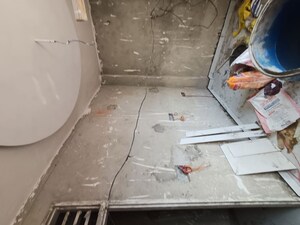 Furnished Amenities in 3.5 BHK Independent House at Palla – for Sale