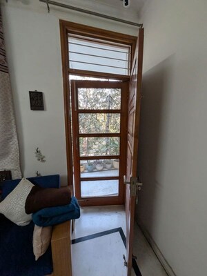 Furnished Amenities in 2 BHK Builder Floor at Sector 45 – for Rent