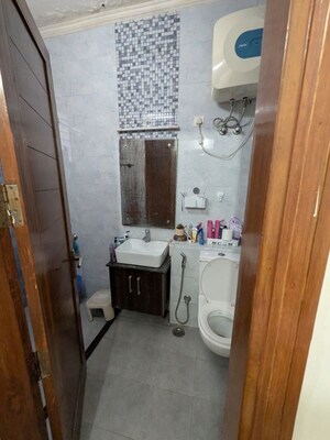 Bathroom in 2 BHK Builder Floor at Sector 45 – for Rent