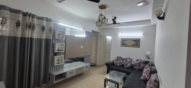 Living Room, gaur-city-2-14th-avenue 3 Bedroom 1300 Sq.Ft. Apartment In Sector 16c Greater Noida Greater Noida 10107809