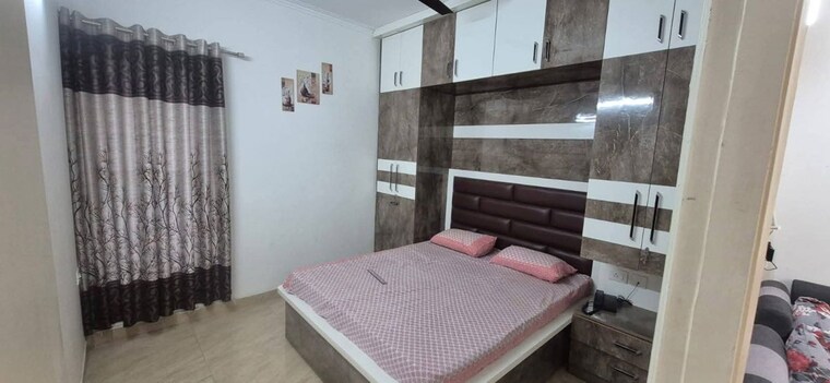 Bedroom, gaur-city-2-14th-avenue 3 Bedroom 1300 Sq.Ft. Apartment In Sector 16c Greater Noida Greater Noida 10107809