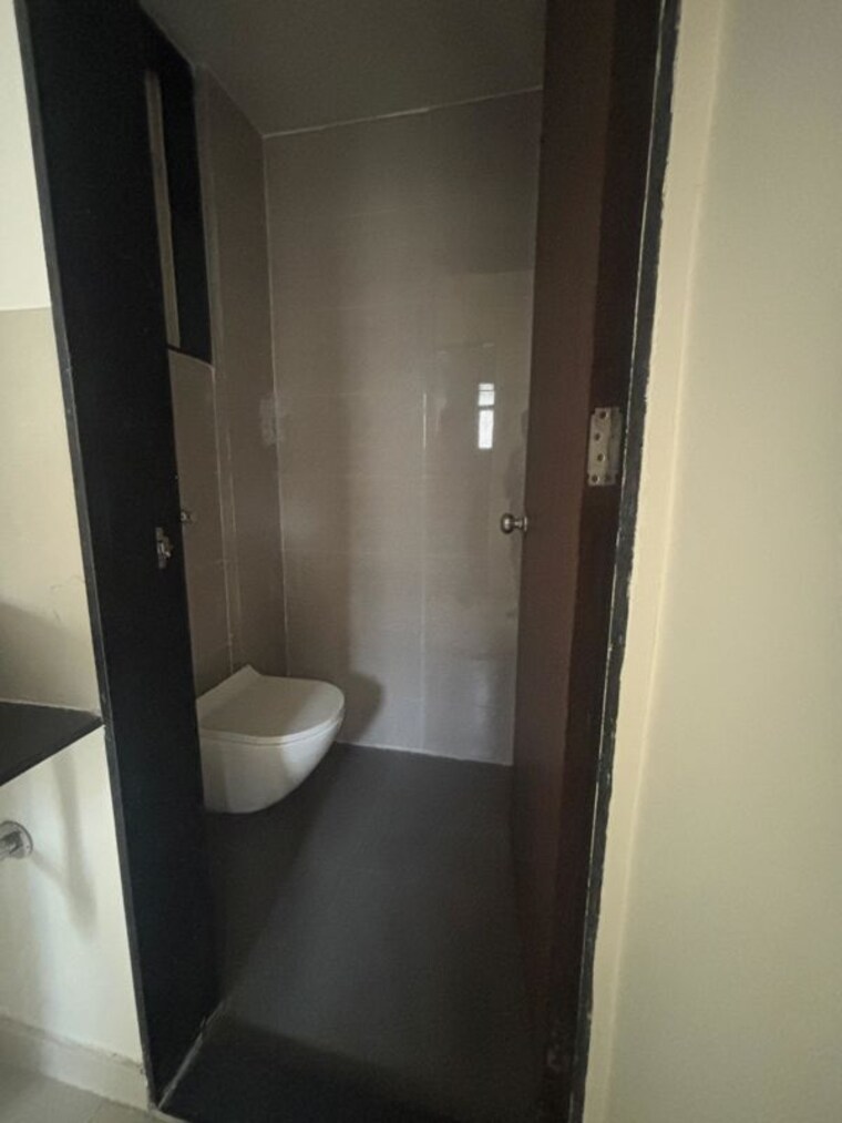 Bathroom, pharande-kairosa 1 Bedroom 510 Sq.Ft. Apartment In Punawale Pune 10107817