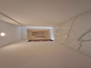 Room in 3 BHK Builder Floor at Hsr Layout – for Rent