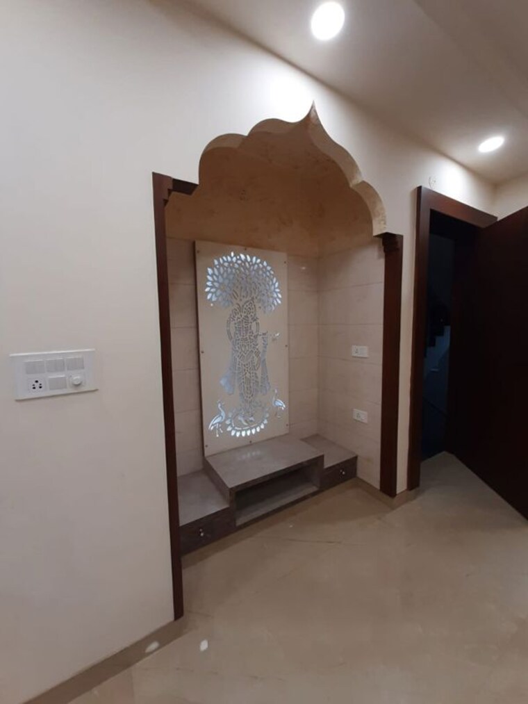undefined, parklands 4 Bedroom 350 Sq.Yd. Builder Floor In Sector 85 Faridabad 10107863