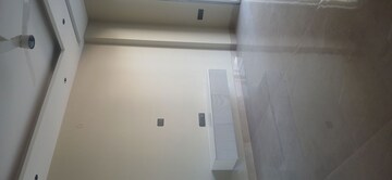 Furnished Amenities in 4 BHK Builder Floor at Sushant Lok 3, Sector 57 – for Sale