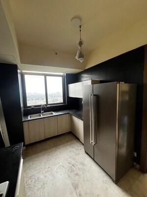 Kitchen in 4 BHK Apartment at Sector 65 – for Rent