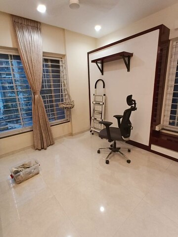 Team Area in 3 BHK Apartment at Royal Velstand Phase 2, Kharadi – for Rent