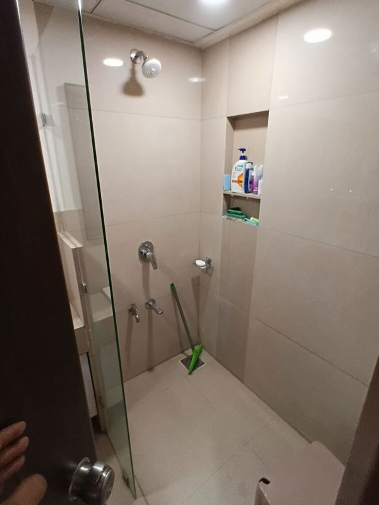 Bathroom, royal-velstand-phase-2 3 Bedroom 1800 Sq.Ft. Apartment In Kharadi Pune 10107822