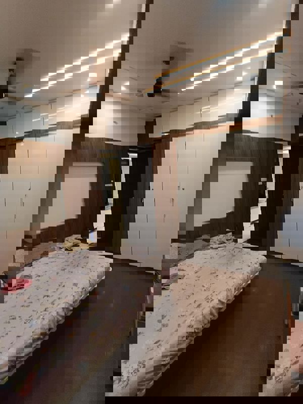 3 BHK 1800 Sq.Ft. Apartment in Royal Velstand Phase 2