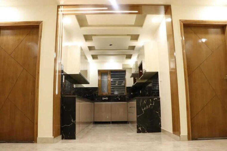 Master Bedroom, parklands 3 Bedroom 209 Sq.Yd. Builder Floor In Sector 85 Faridabad 10107989