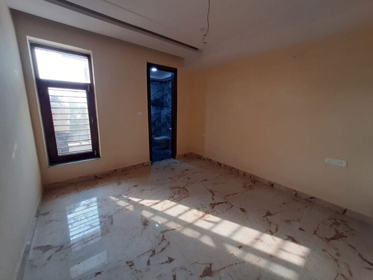 Room, bp-homes 3 Bedroom 209 Sq.Yd. Builder Floor In Sector 85 Faridabad 10108005