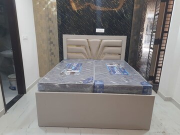 2 BHK Apartment For Rent in Gaur City 2 - 14th Avenue, Sector 16c Greater Noida