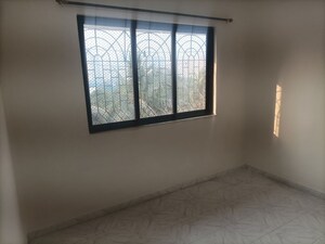 Room in 1 BHK Apartment at Brahmand CHS, Brahmand – for Rent