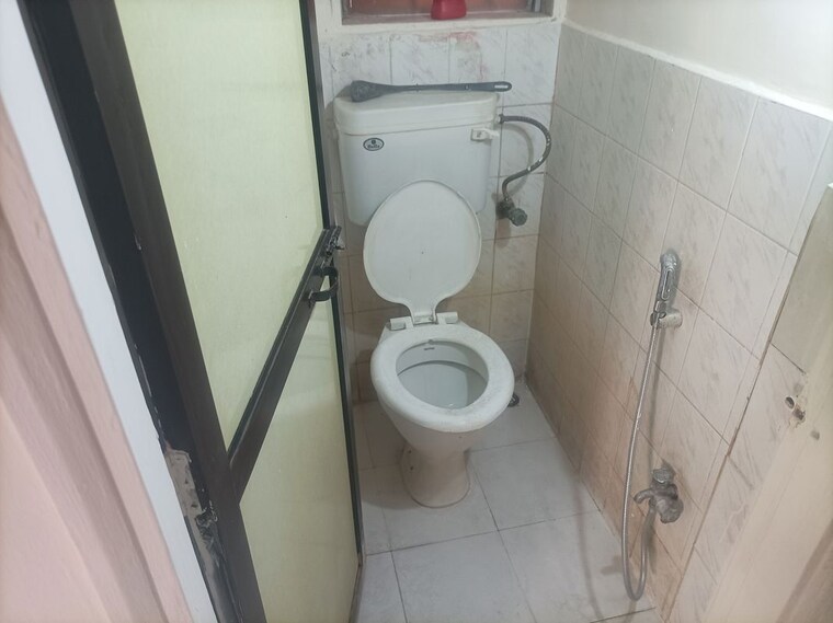 Bathroom, brahmand-chs 1 Bedroom 420 Sq.Ft. Apartment In Brahmand Thane 10108285