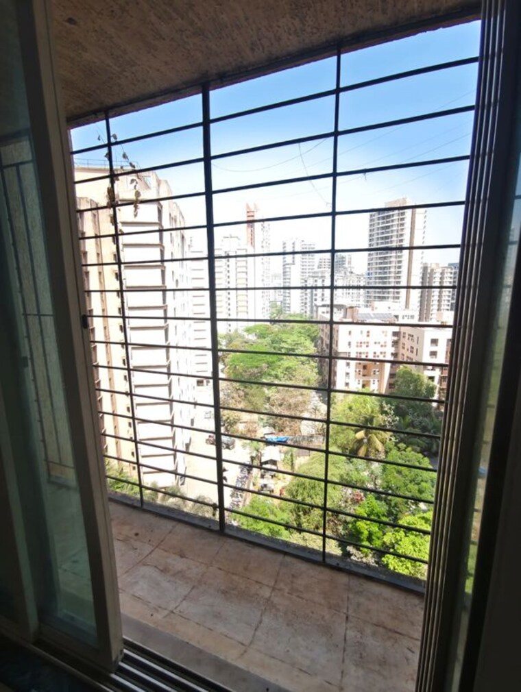 Balcony, mahavir-kalpavruksha 2 Bedroom 750 Sq.Ft. Apartment In Ghodbunder Road Thane 10108287
