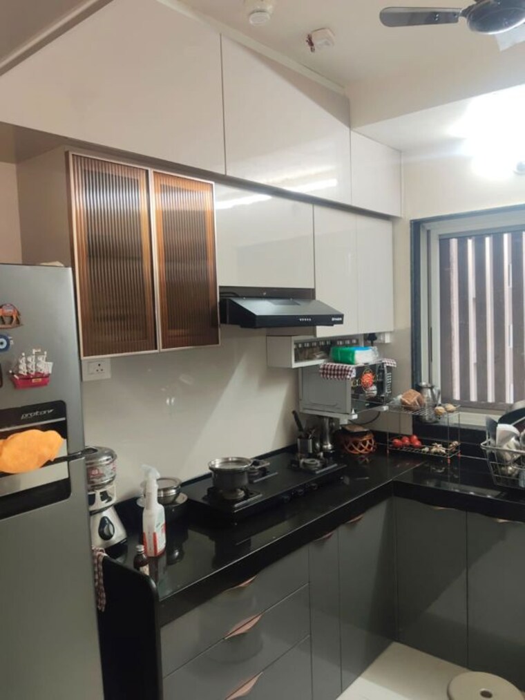Kitchen, worli 2 Bedroom 600 Sq.Ft. Apartment In Worli Mumbai 10108483