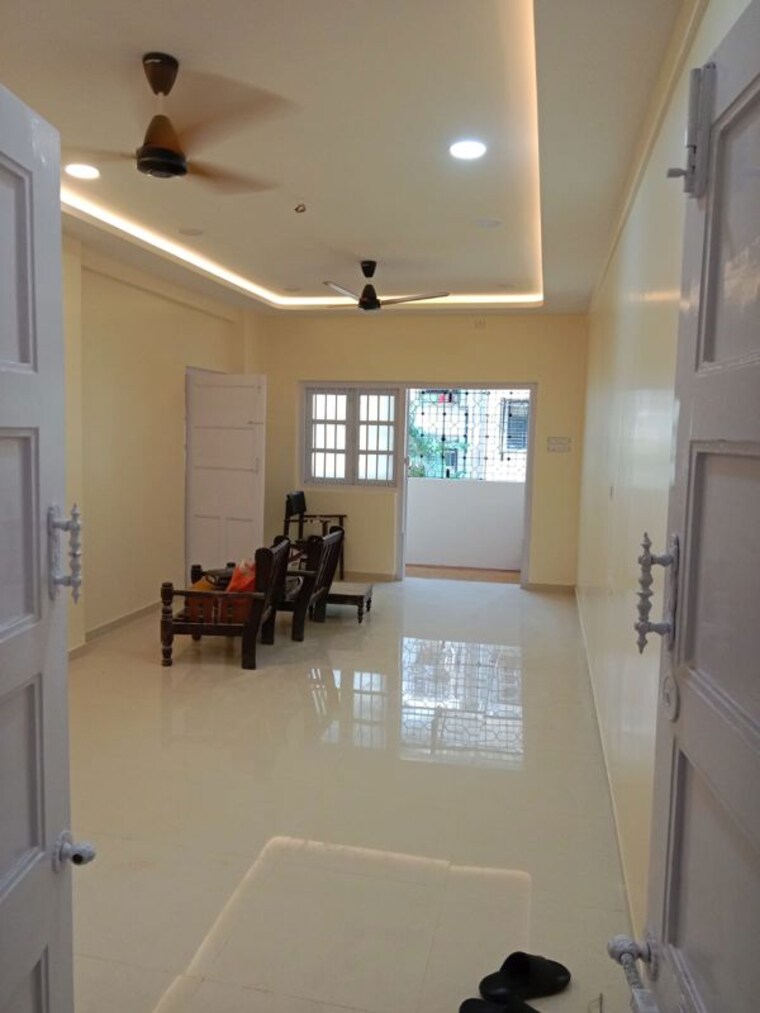 Living Room, union-house-plot-2 1 Bedroom 500 Sq.Ft. Apartment In Mahim Mumbai 10108543