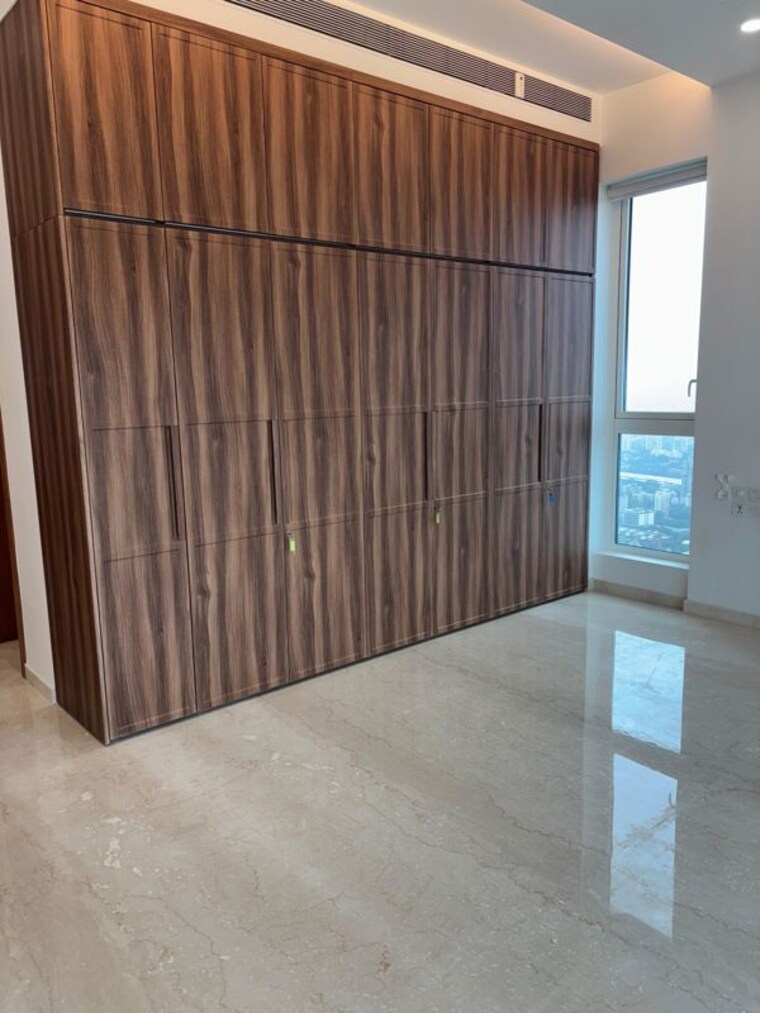 Room, k-raheja-modern-vivarea 3 Bedroom 2378 Sq.Ft. Apartment In Mahalaxmi Mumbai 10108496