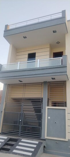 3 BHK + Extra Room Independent House For Sale in Yashoda Kunj