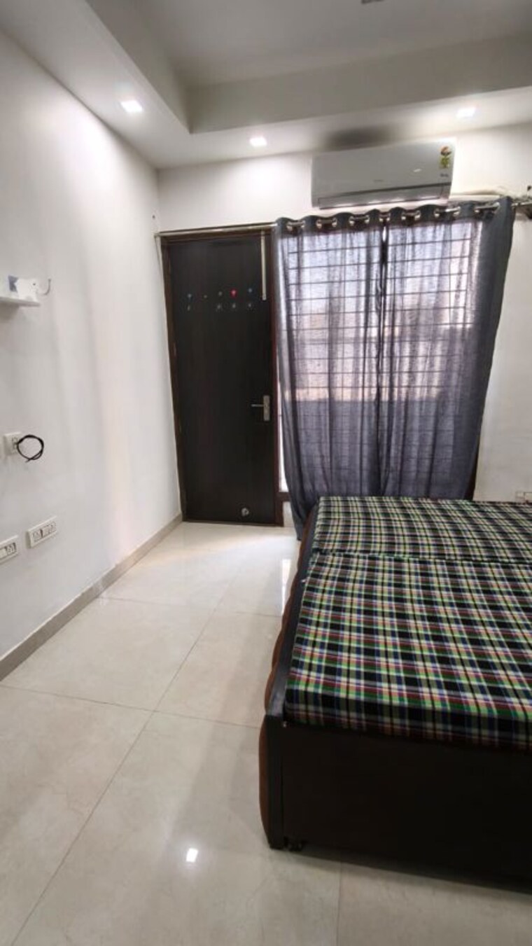 Kitchen, saurabh-niwas 3 Bedroom 1450 Sq.Ft. Builder Floor In Sector 40 Gurgaon 10108585