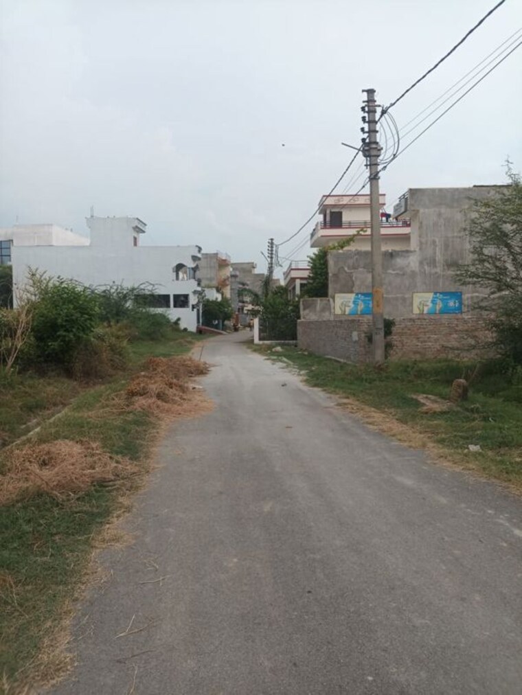 Exterior View, vrindavan yojna  1805 Sq.Yd. Plot In Vrindavan Yojna Lucknow 10108080