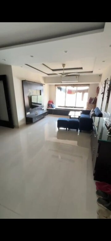 2.5 BHK Apartment For Rent in Whispering Heights, Malad West