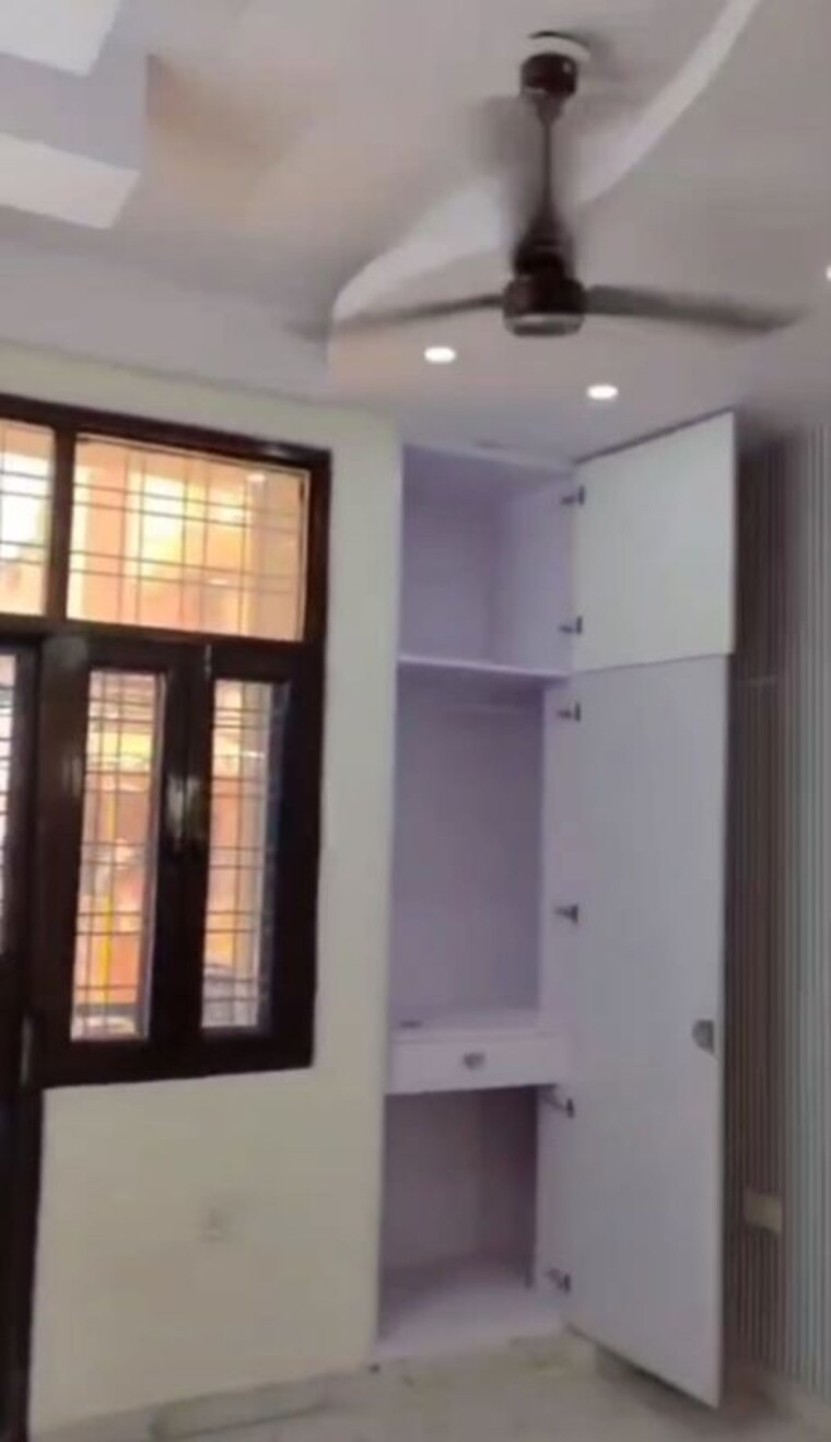 Room, niti khand i 3 Bedroom 900 Sq.Ft. Builder Floor In Niti Khand I Ghaziabad 10108612