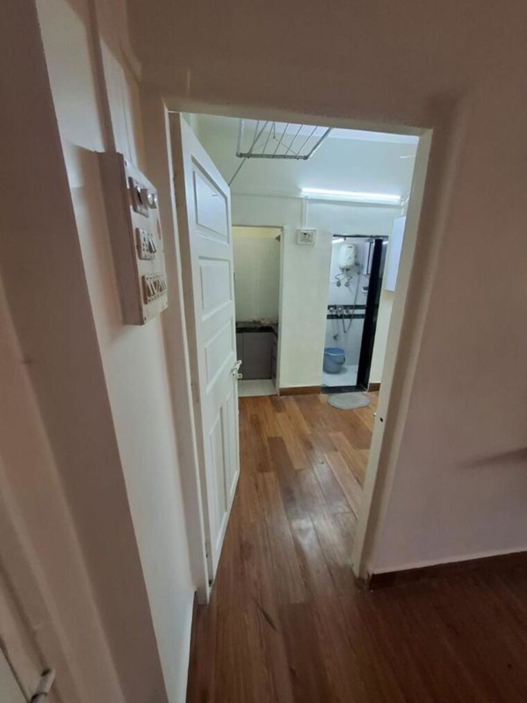 Room, vinay-chs 1 Bedroom 400 Sq.Ft. Apartment In Mahim West Mumbai 10108668