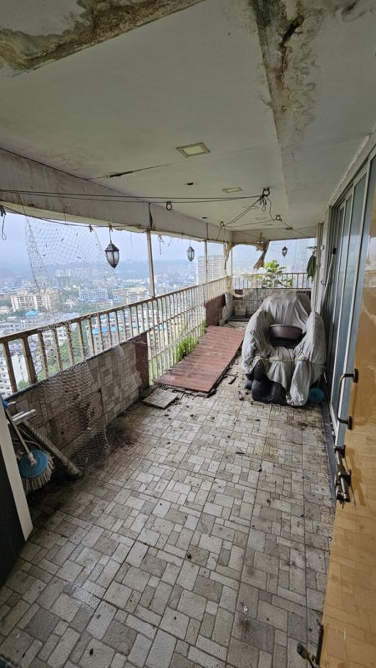 Balcony, nerul 2 Bedroom 1350 Sq.Ft. Apartment In Nerul Navi Mumbai 10108672