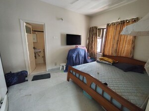 Bedroom in 2 BHK Apartment at Tirupati Campus, Tingre Nagar – for Rent