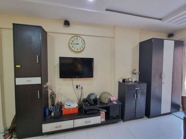 Living Room, yashraj-park-chs 2 Bedroom 700 Sq.Ft. Apartment In Kasarvadavali Thane 10108707