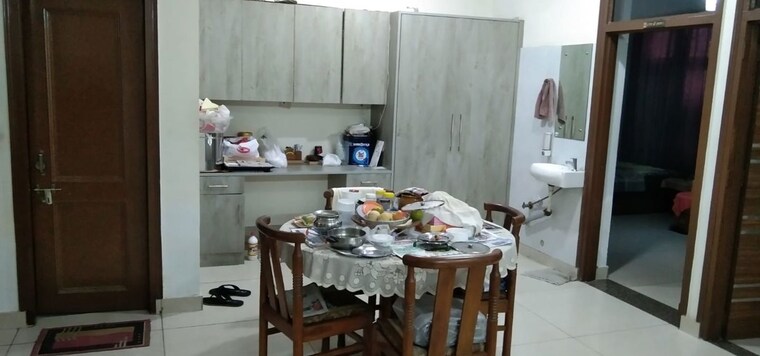 Master Bedroom, sector 22b 3 Bedroom 1800 Sq.Ft. Villa In Sector 22b Gurgaon 10108720