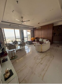 3 BHK Apartment For Sale in Transcon Triumph Tower