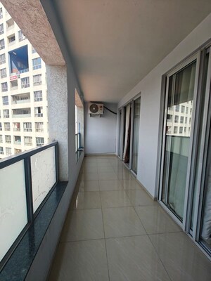 Building Lobby in 3 BHK Apartment at Amanora Future Towers, Hadapsar – for Sale