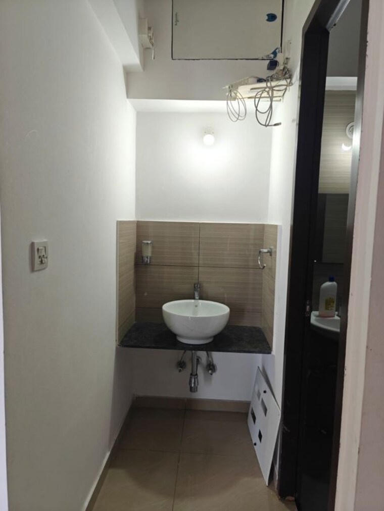 Bathroom, amanora-future-towers 3 Bedroom 1500 Sq.Ft. Apartment In Hadapsar Pune 10109088