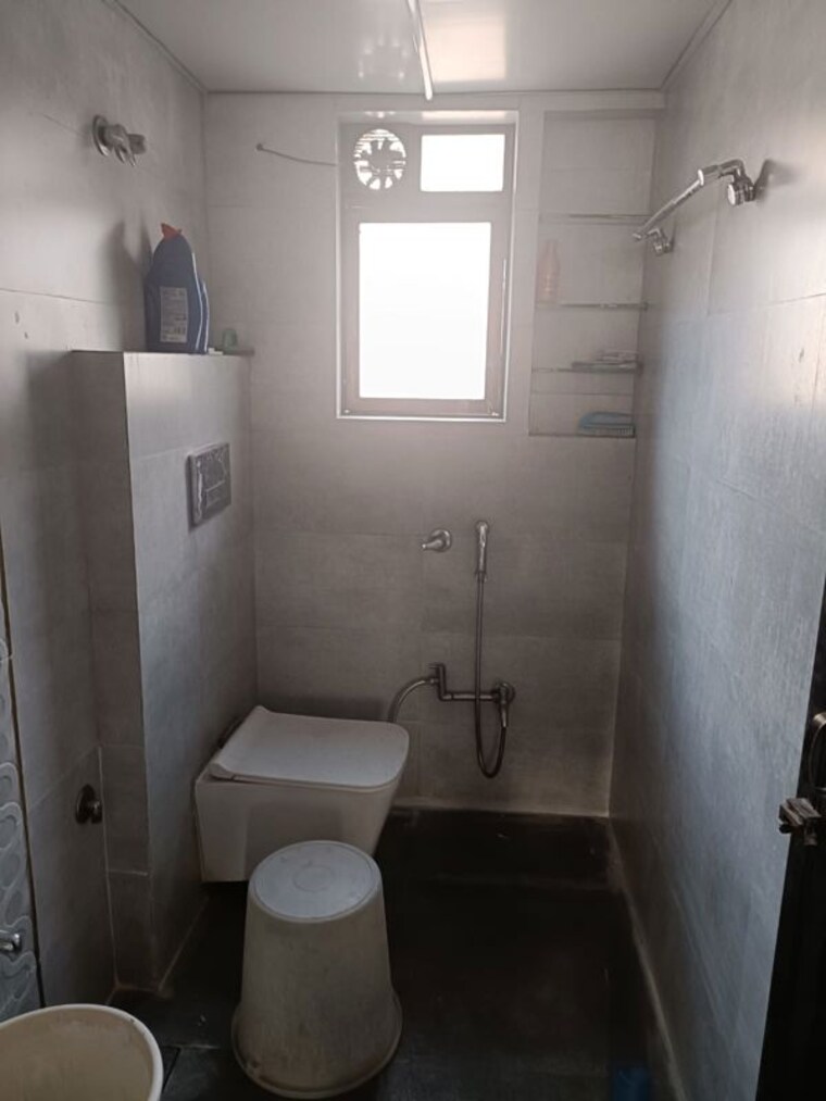 Bathroom, concrete-sai-swar 2 Bedroom 1100 Sq.Ft. Apartment In Kharghar Navi Mumbai 10109049